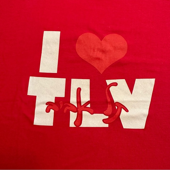 I "Heart" Love TLV Tel Aviv Israel Souvenir Red Tourist Tshirt sz S Cotton - Picture 2 of 8
